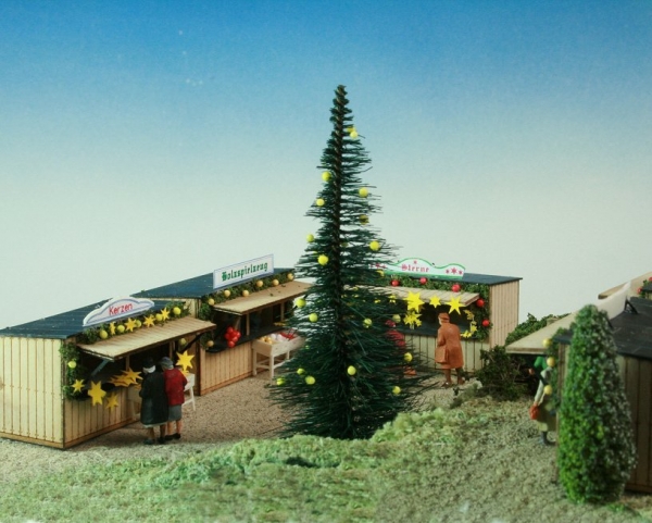 Christmas market ,track H0