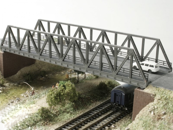 Girder street bridge 249 mm
