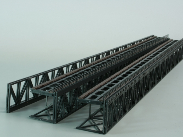 Unterflurgitterträgerbrücke 354 mm zweispurig