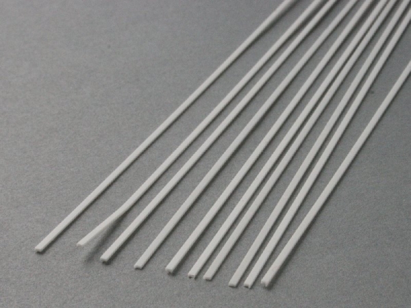 100 Stripes of polystyrene 0,5x1,5 white