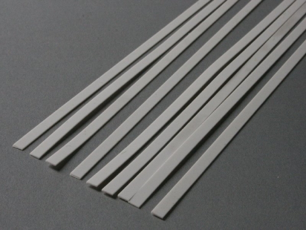 100 Stripes of polystyrene 0,5x2,0 white
