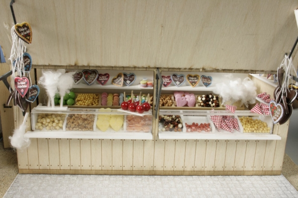 Stall for candied almondsBRwith interior decoration