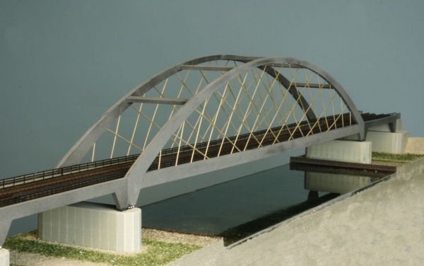 Tied Arch Bridge 447 mm